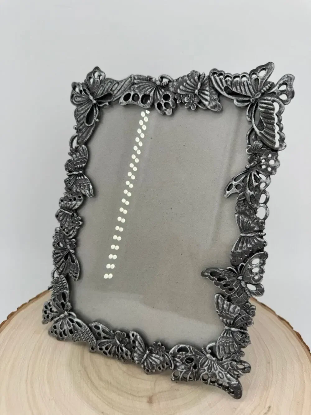 Butterfly Picture Frame 5x7 Antiqued Silver Pewter Tone Floral Metal Tabletop